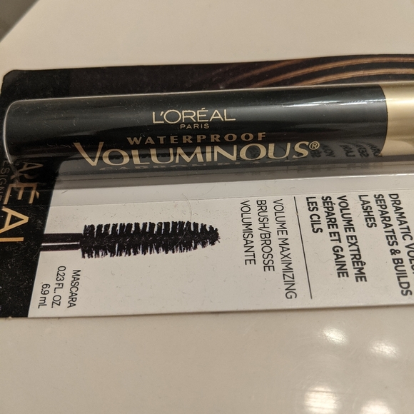 Make-Up Bundle! - Picture 4 of 7